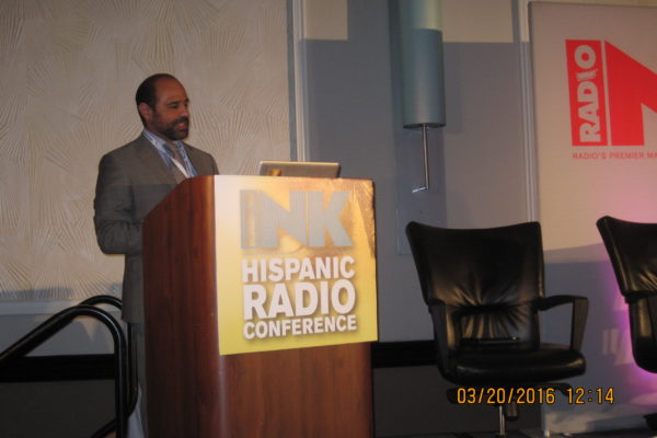 jose-dante-parra-kicks-off-the-conference-with-how-to-leverage-hispanic-radio-in-an-election-year